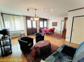 Prodaja Četvorosoban stan, Beograd, Hram Svetog Save, 445 000 EUR